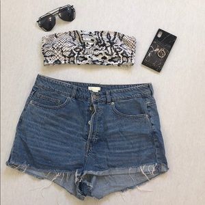 HIGH WAISTED BUTTON DOWN H&M DENIM SHORTS size 12